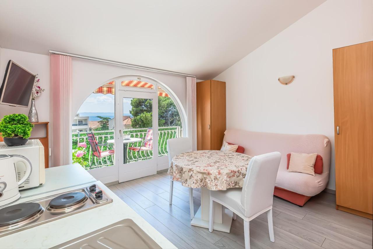 Apartments Daniela Makarska Exterior photo