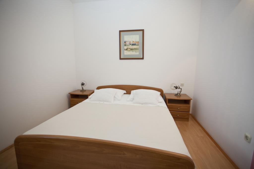 Apartments Daniela Makarska Room photo